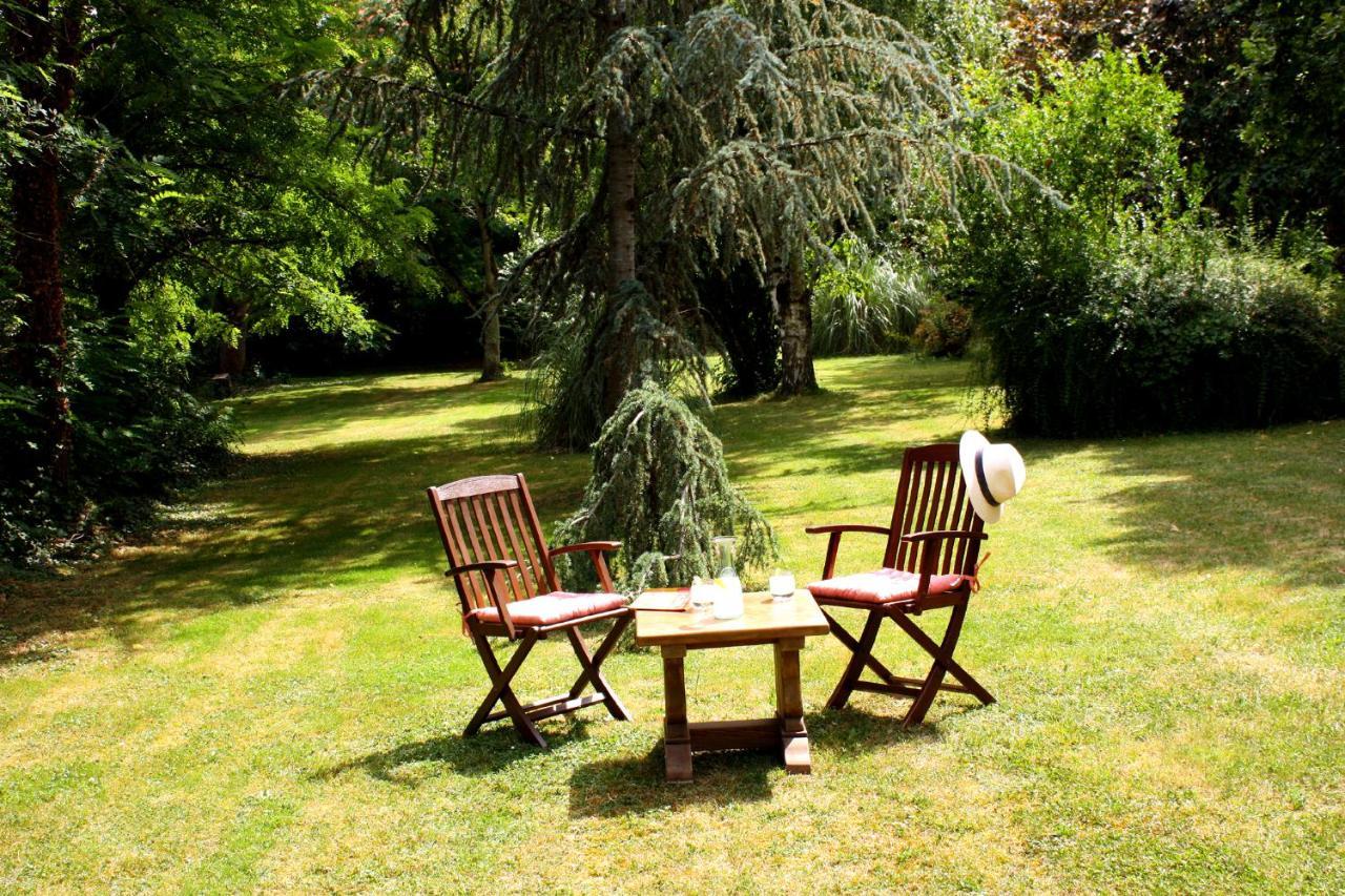 Au Plech Bed and Breakfast Mont-d'Astarac Buitenkant foto
